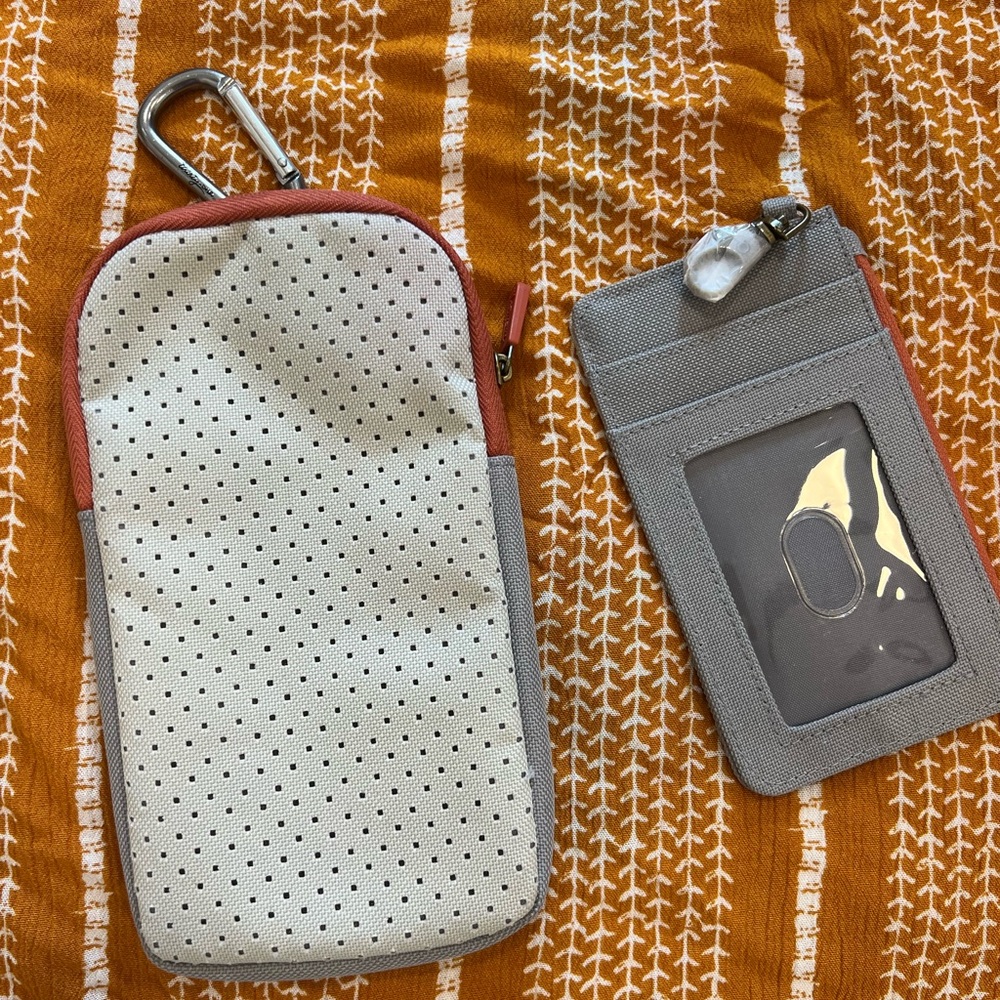 Thirty-One Gray and White Holster with Clip